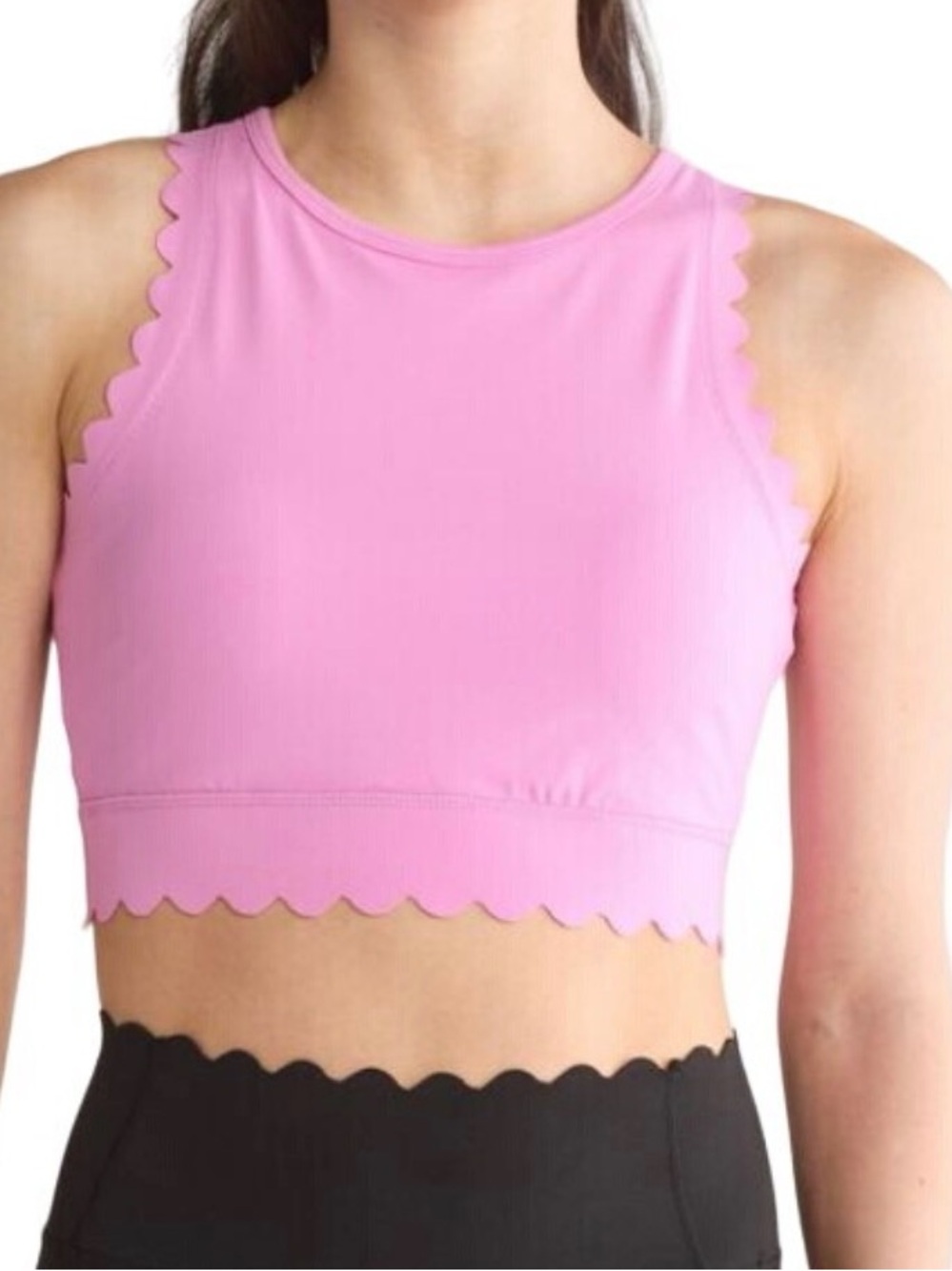Jessica Simpson Lavender Scallop-Edge Active cropped Tank Medium